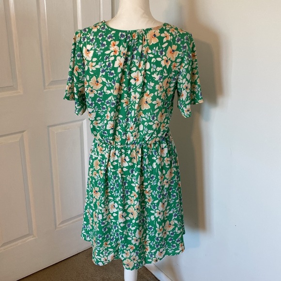 Sienna Sky Green Floral Button Front Dress Size Large - Picture 4 of 6